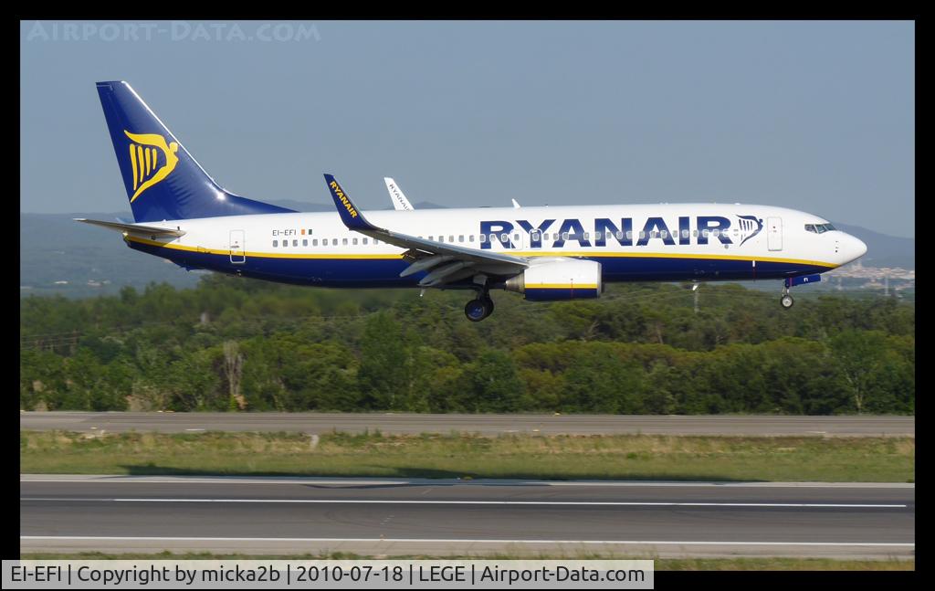 EI-EFI, 2009 Boeing 737-8AS C/N 35013, Landing