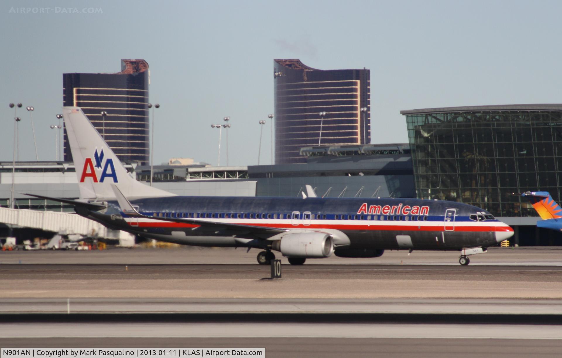 N901AN, 1999 Boeing 737-823 C/N 29503, Boeing 737-800