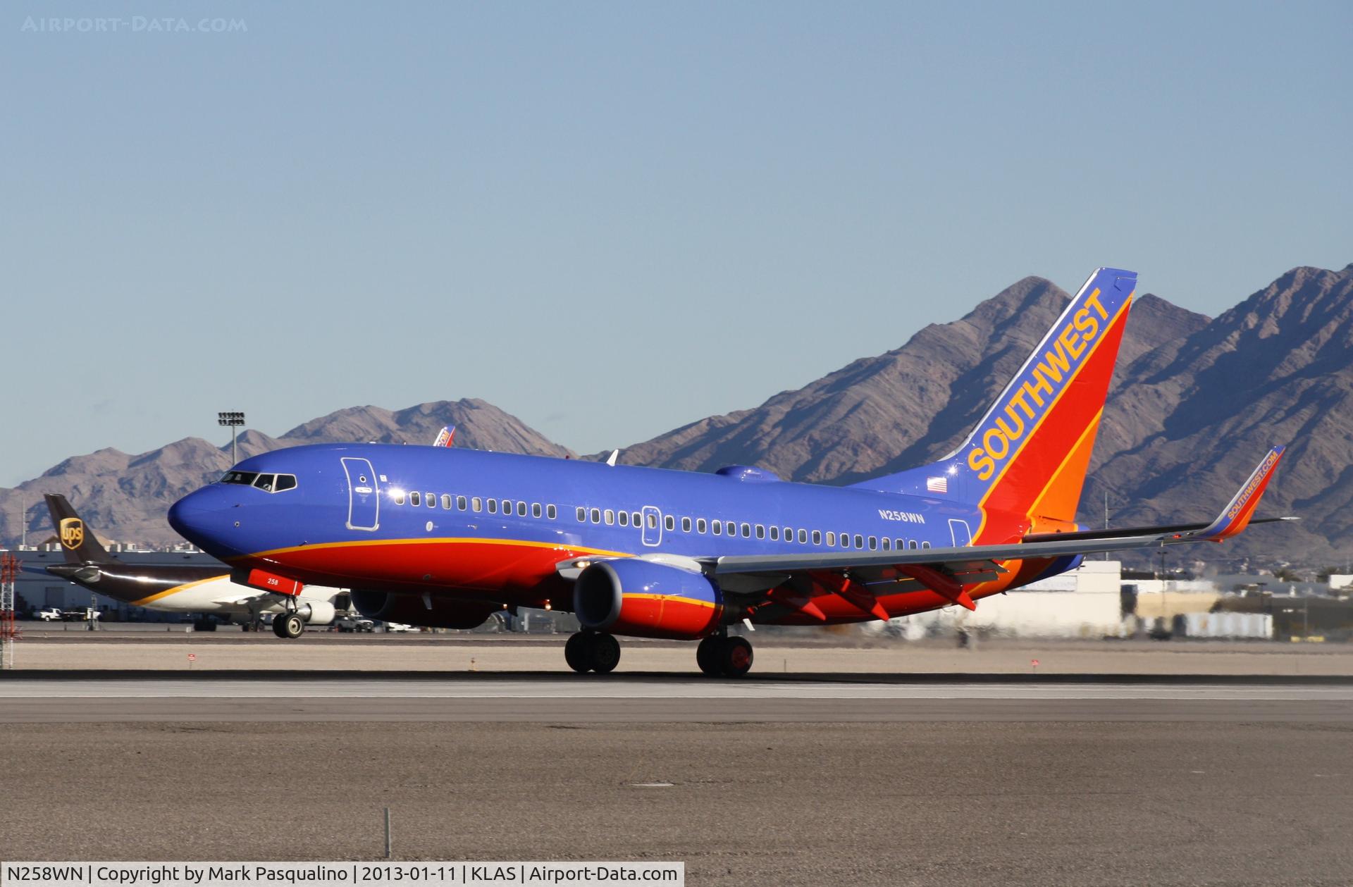 N258WN, 2006 Boeing 737-7H4 C/N 32516, Boeing 737-700