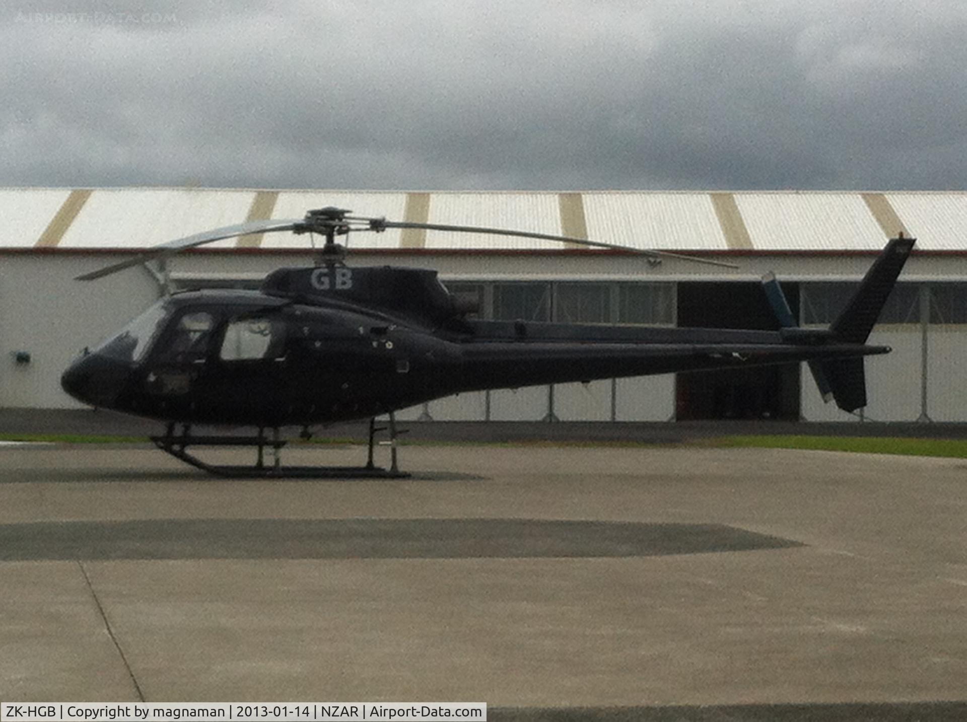 ZK-HGB, Aerospatiale AS-350BA Ecureuil C/N 2550, Outside hawker pacific hangar at Ardmore.