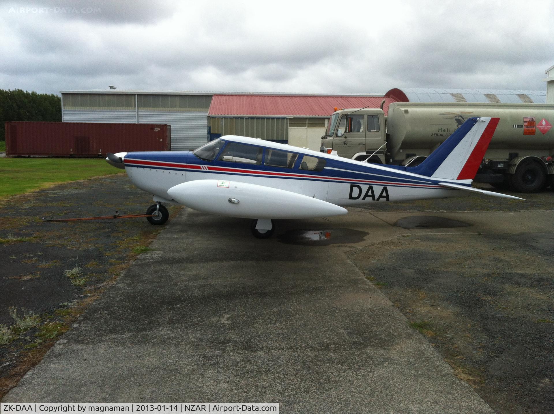ZK-DAA, 1966 Piper PA-24-260 Comanche B C/N 24-4509, Located in an area that suggests it has just had some maintenance done.