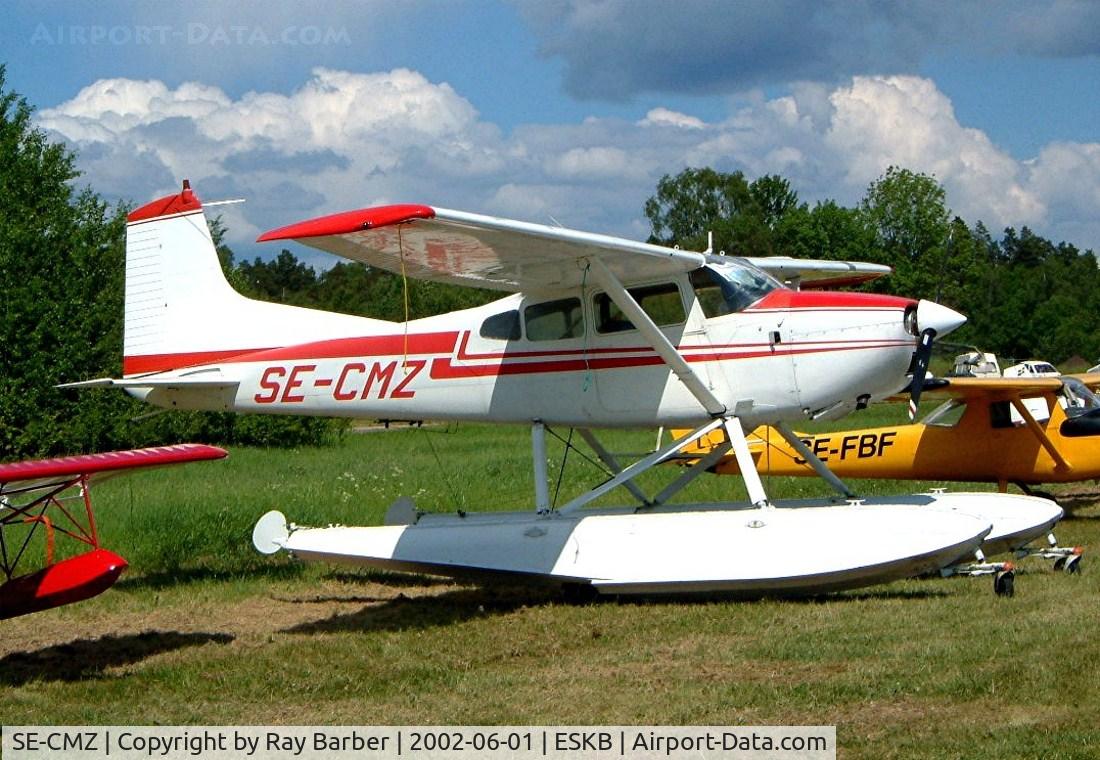 SE-CMZ, Cessna 185 Skywagon C/N 185-0053, Cessna 185 Skywagon [185-0053] Barkarby~SE 01/06/2002