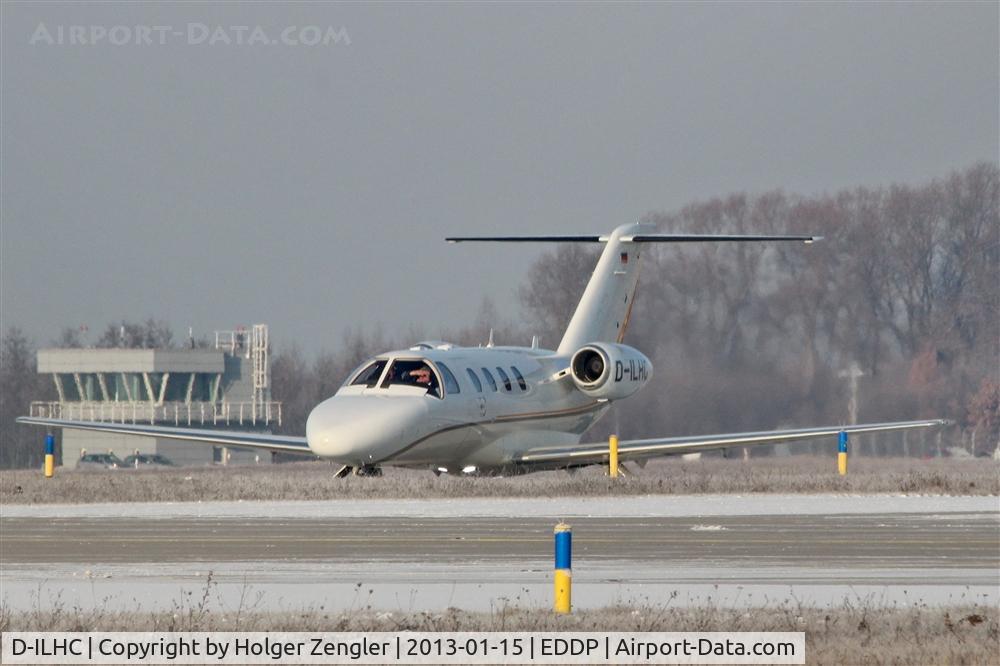 D-ILHC, Cessna 525 CitationJet CJ1+ C/N 525-0695, Searching for next refueling station after several t&g....