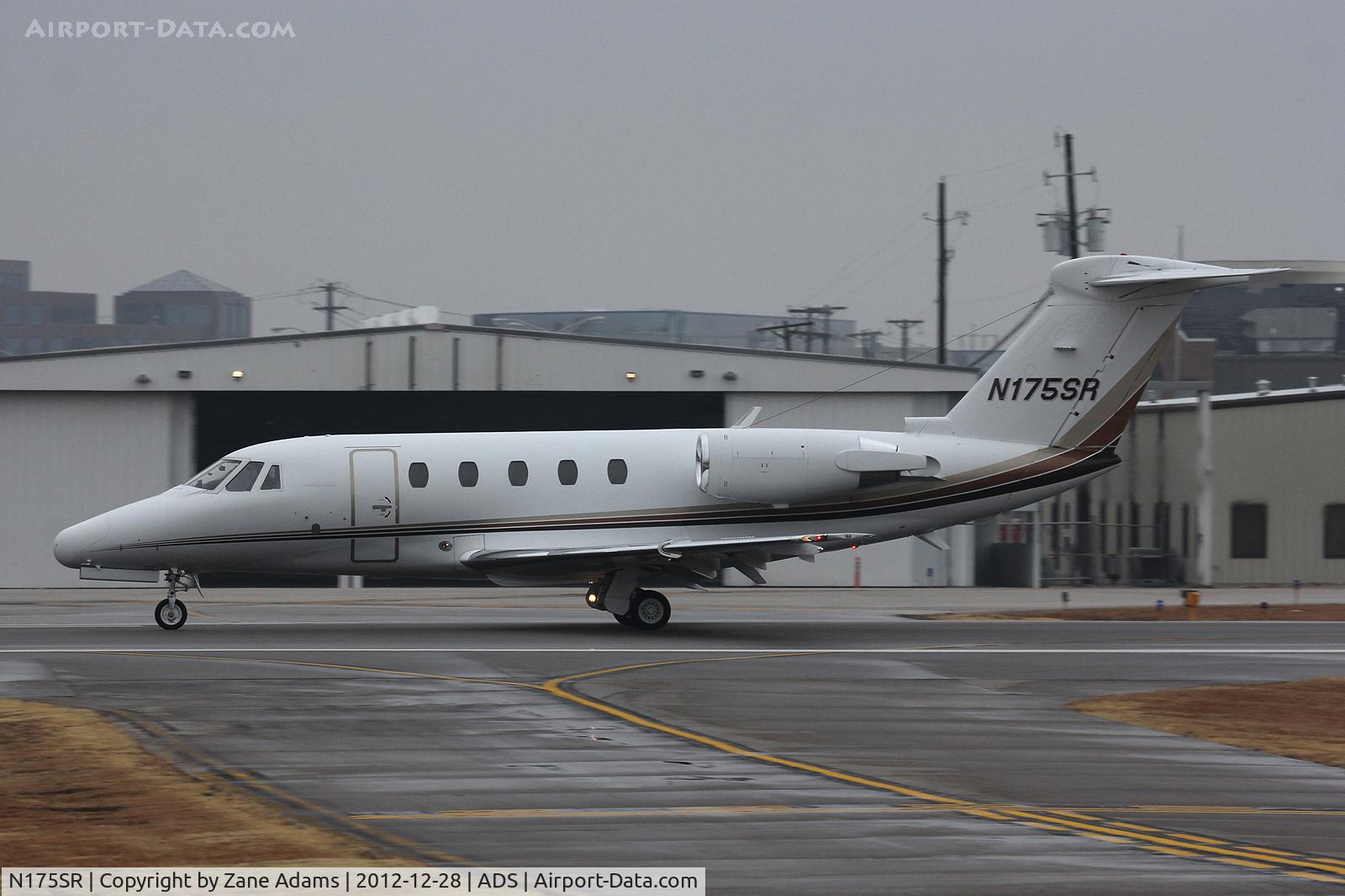 N175SR, 1989 Cessna 650 Citation III C/N 650-0175, At Addison Airport - Dallas, TX