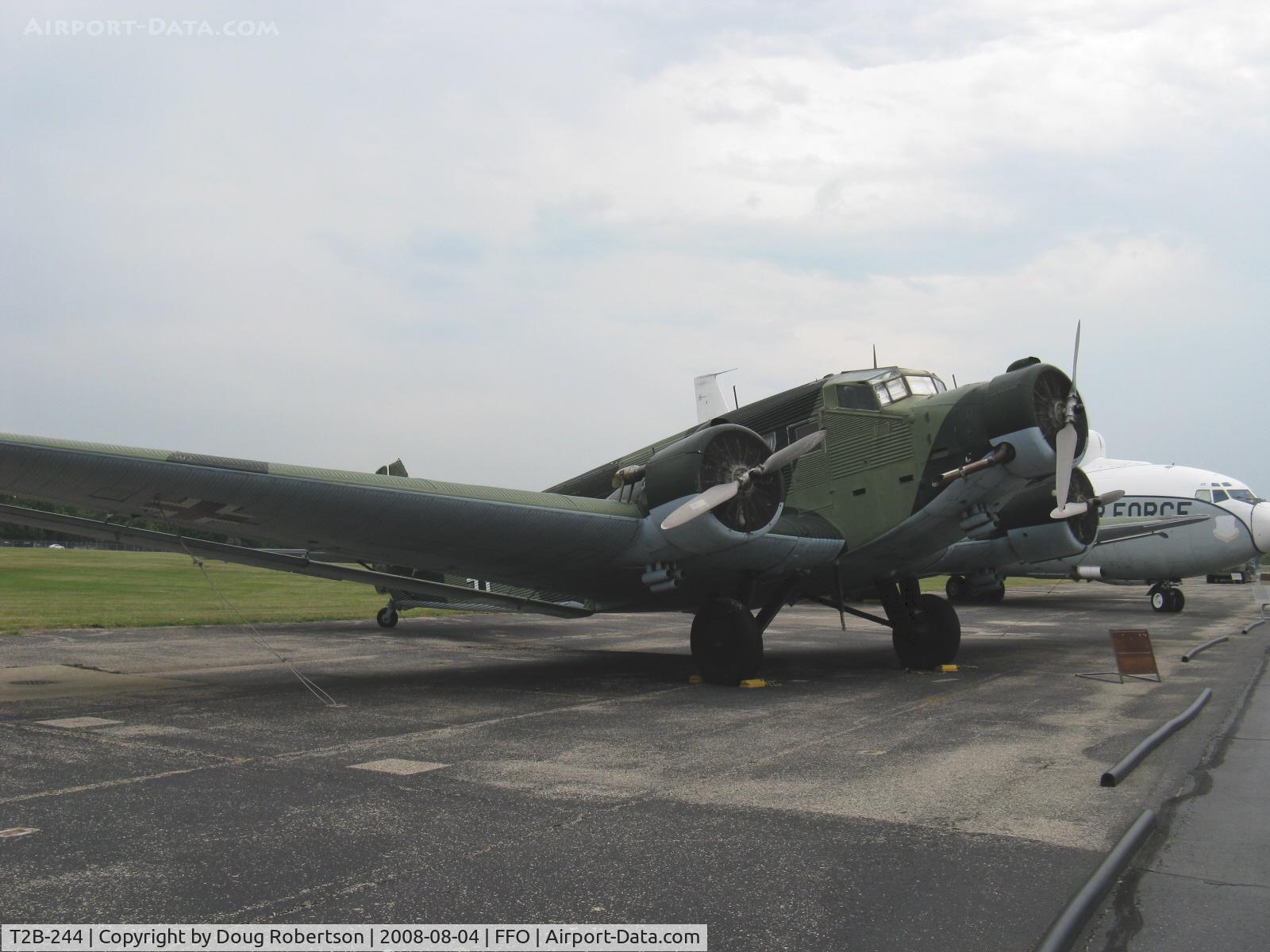 T2B-244, Junkers (CASA) 352L (Ju-52) C/N 135, Junkers JU.52, three 830 Hp BMW 132A radials