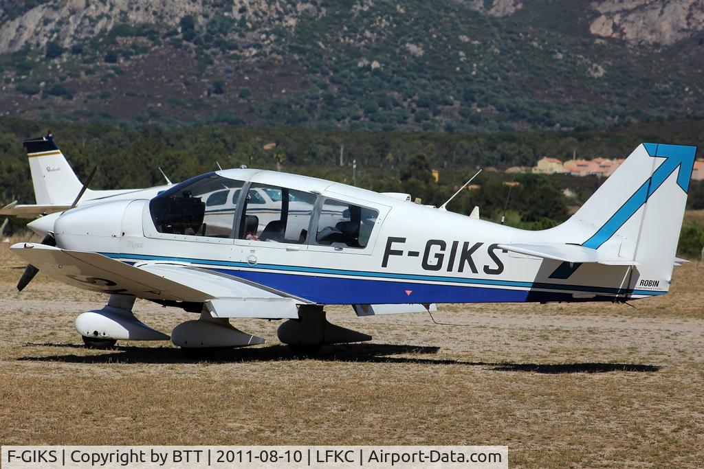 F-GIKS, Robin DR-400-180 Regent Regent C/N 1950, Parked