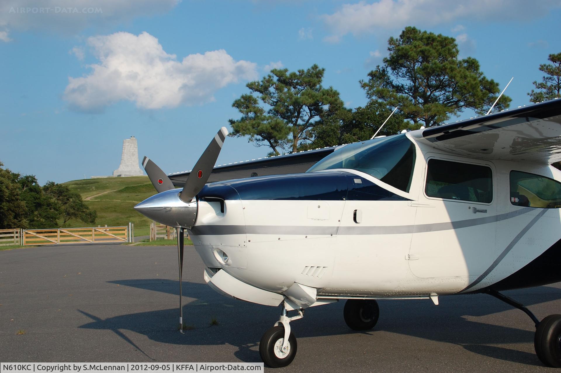 N610KC, 1981 Cessna T210N Turbo Centurion C/N 21064258, Short stop at Kitty Hawk during for a photo op with the new paint scheme and an excellent backdrop.