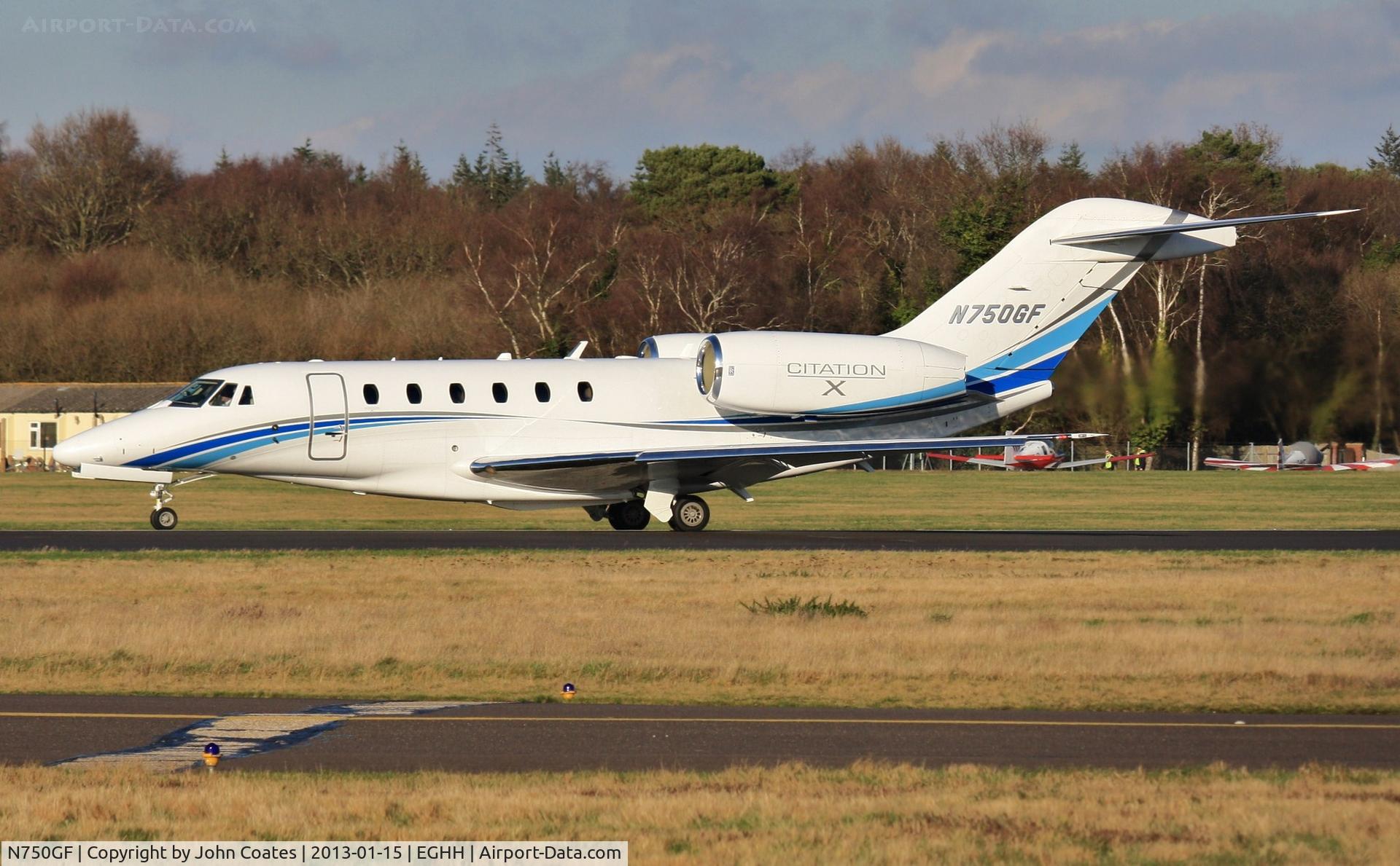 N750GF, 2005 Cessna 750 Citation X C/N 750-0244, Departing after short visit