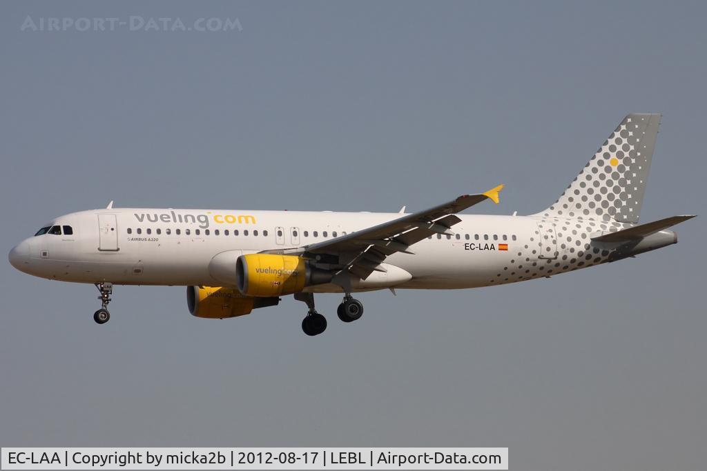 EC-LAA, 2006 Airbus A320-214 C/N 2678, Landing
