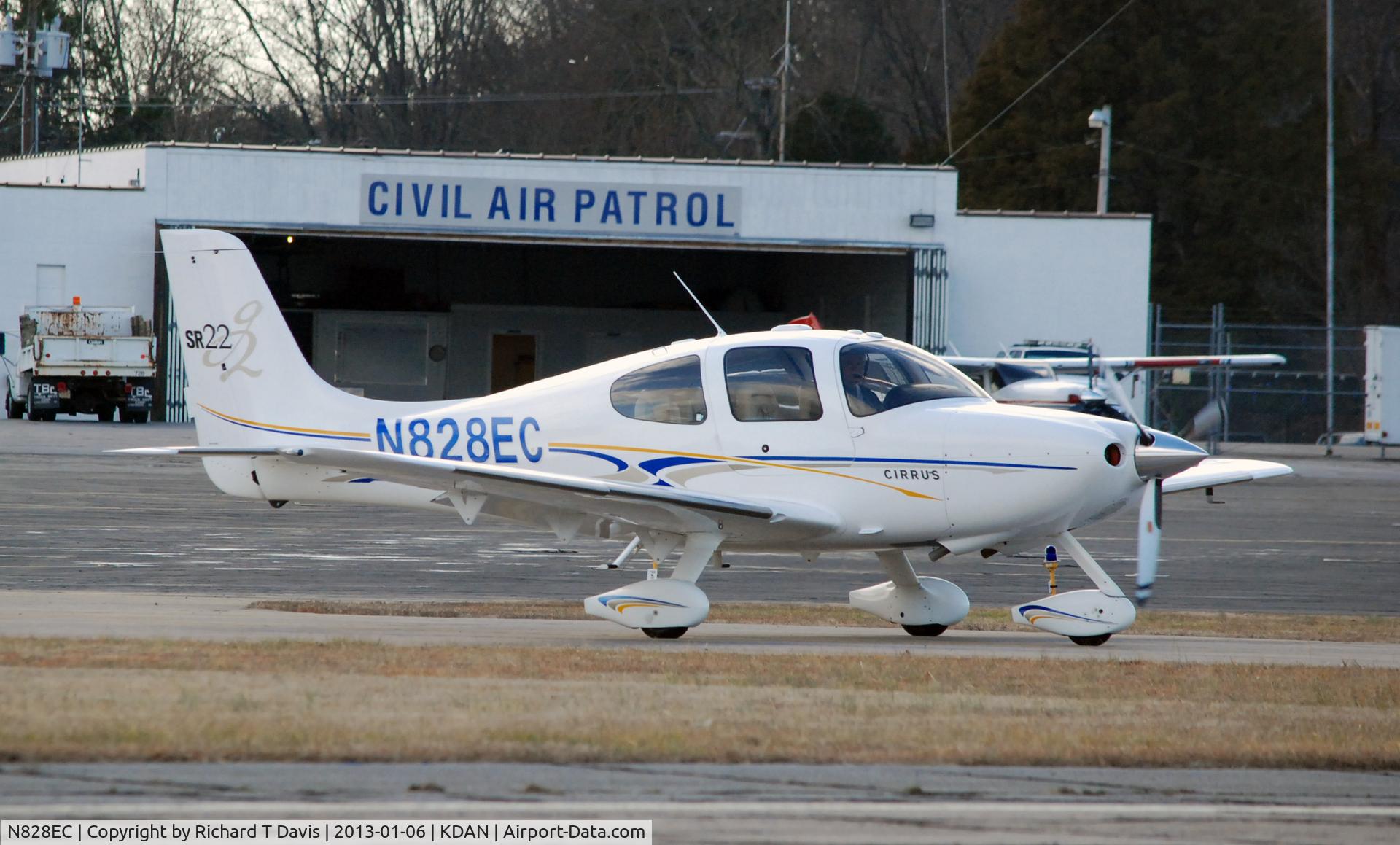 N828EC, 2004 Cirrus SR22 C/N 1200, 2004 Cirrus SR22 in Danville Va.