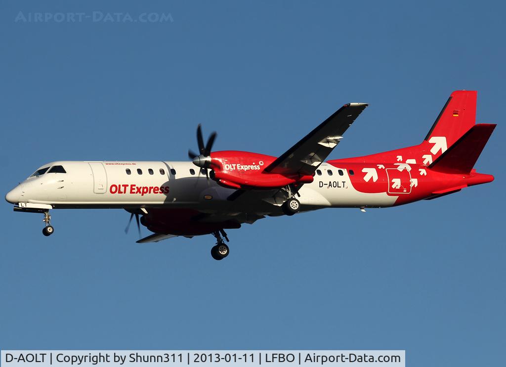 D-AOLT, 1996 Saab 2000 C/N 2000-037, Landing rwy 32L in new c/s...