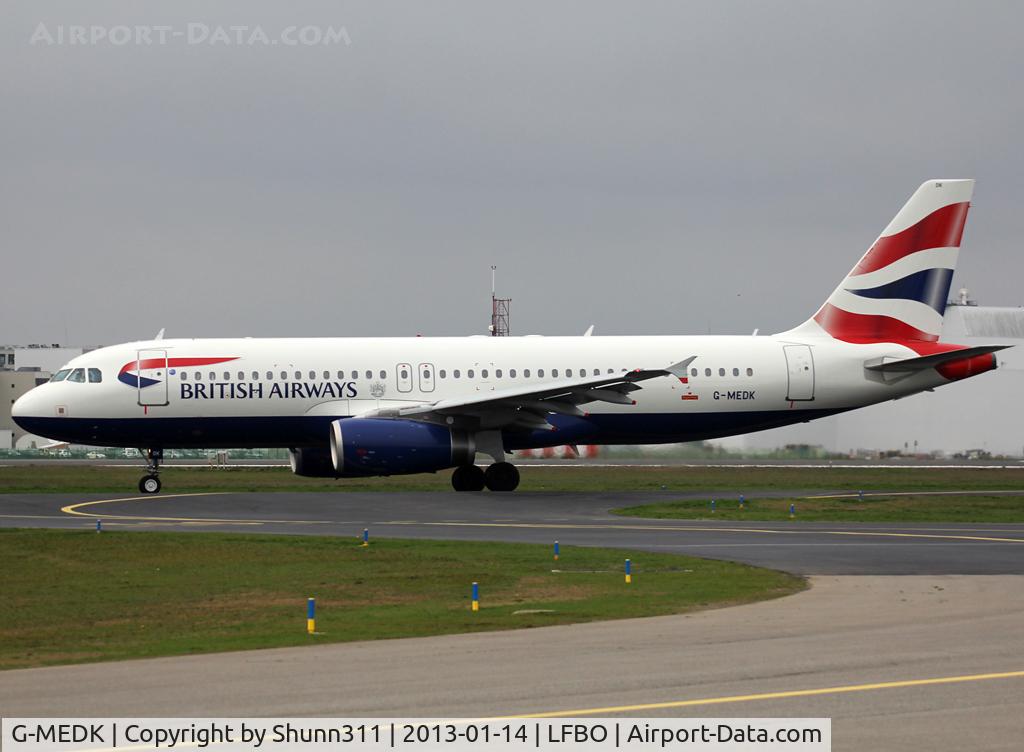 G-MEDK, 2005 Airbus A320-232 C/N 2441, Taxiing holding point rwy 32L for departure...