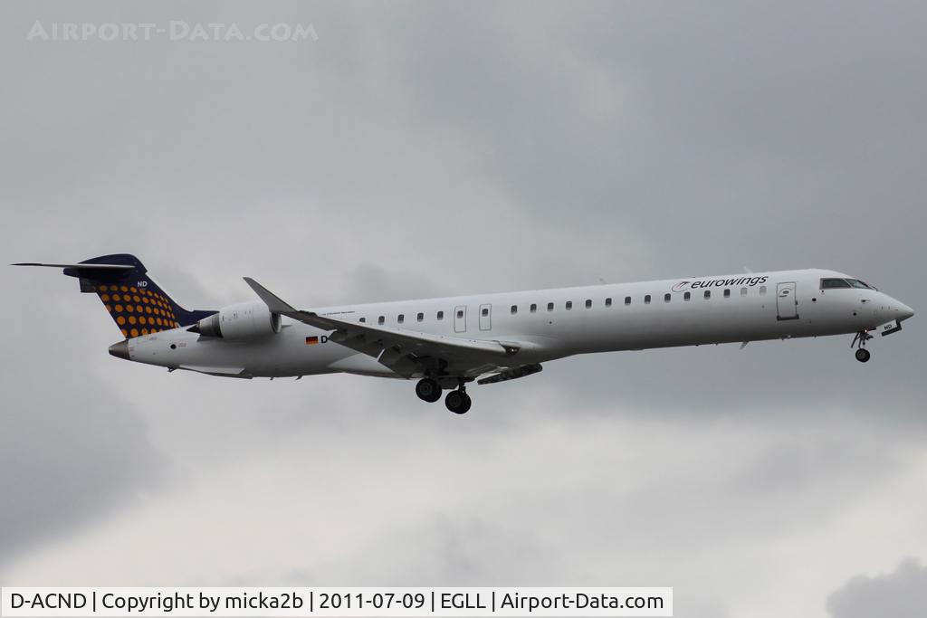 D-ACND, 2009 Bombardier CRJ-701 (CL-600-2C10) Regional Jet C/N 15238, Landing