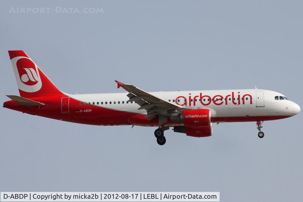 D-ABDP, 2007 Airbus A320-214 C/N 3093, Landing
