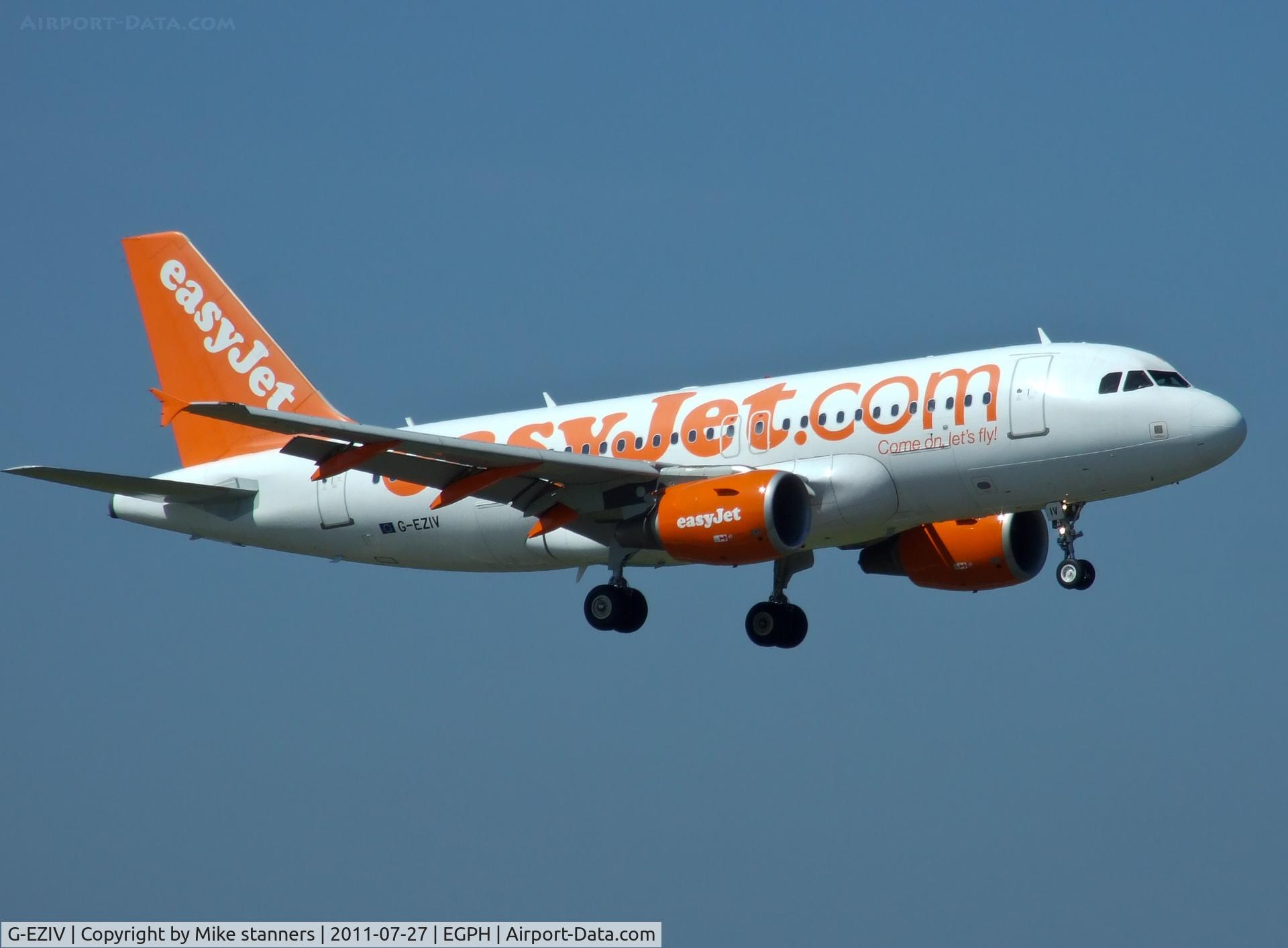 G-EZIV, 2005 Airbus A319-111 C/N 2565, 