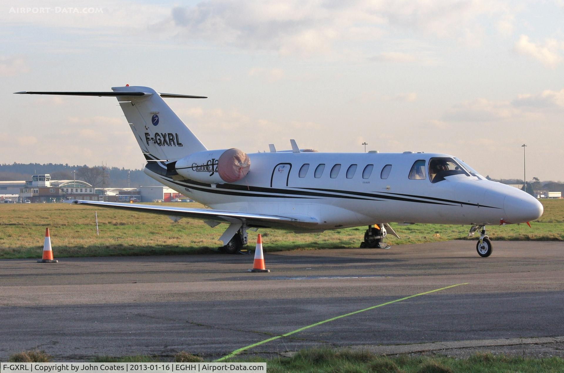 F-GXRL, 2001 Cessna 525A CitationJet CJ2 C/N 525A-0019, Visitor at Sigs