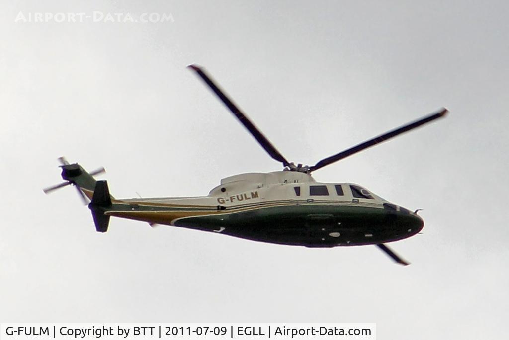 G-FULM, 2005 Sikorsky S-76C C/N 760583, Low pass over runway