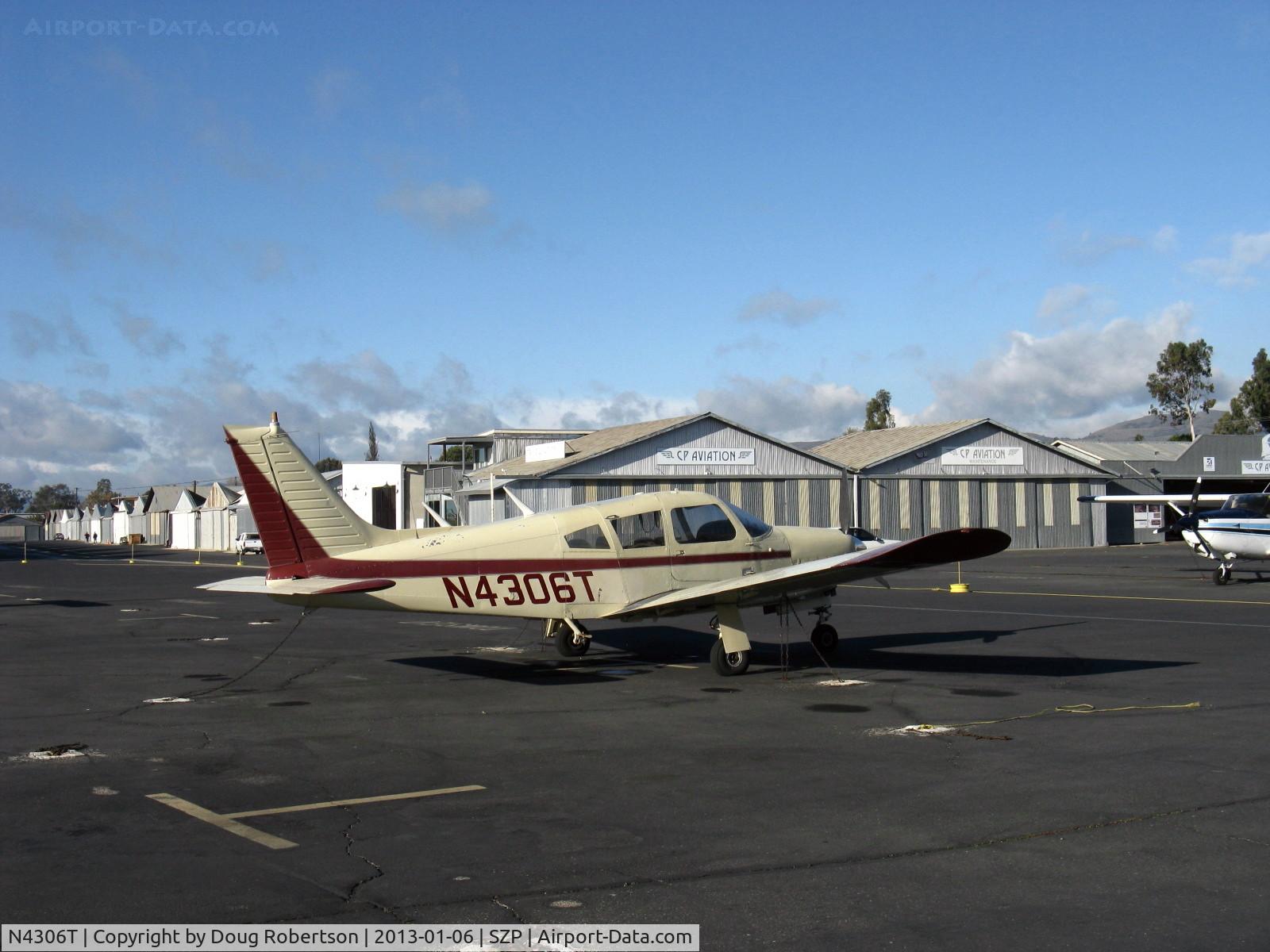 N4306T, 1971 Piper PA-28R-200 Cherokee Arrow C/N 28R-7235004, 1971 Piper PA-28R-200 ARROW 200, Lycoming IO-360-C1C 200 Hp