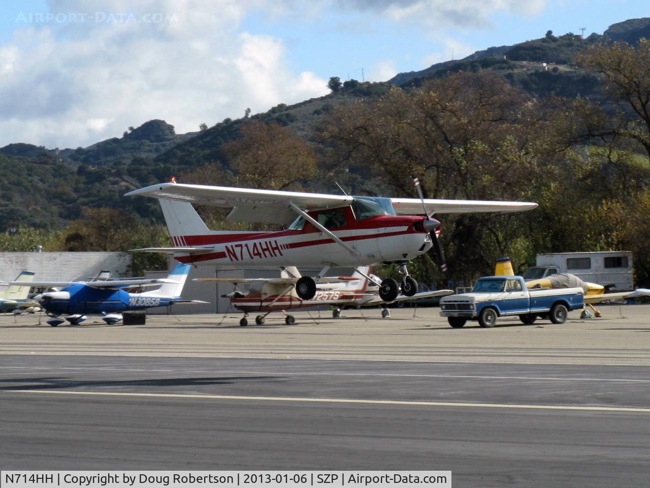 N714HH, 1977 Cessna 150M C/N 15079185, 1977 Cessna 150M, Continental O-200 100 Hp, landing Rwy 22