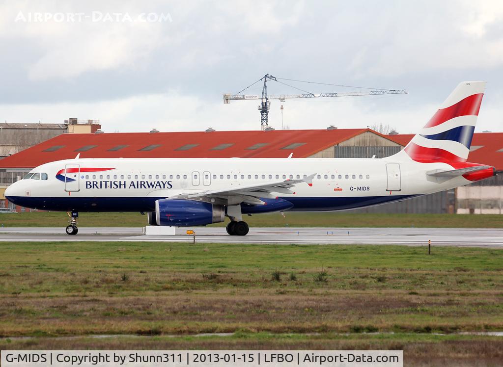 G-MIDS, 2001 Airbus A320-232 C/N 1424, Ready for take off rwy 32R...