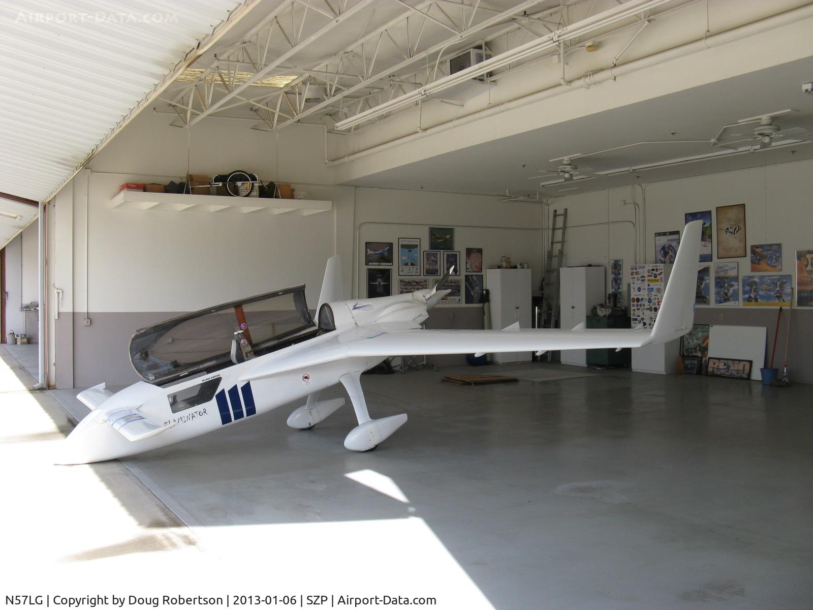 N57LG, 1983 Rutan VariEze C/N 57Z, 1983 Godsey/Klaus Savier modified VARI-EZE 'The Delaminator', Continental highly modified O-200 100+ Hp pusher, in it's Light Speed Engineering Co. hangars.