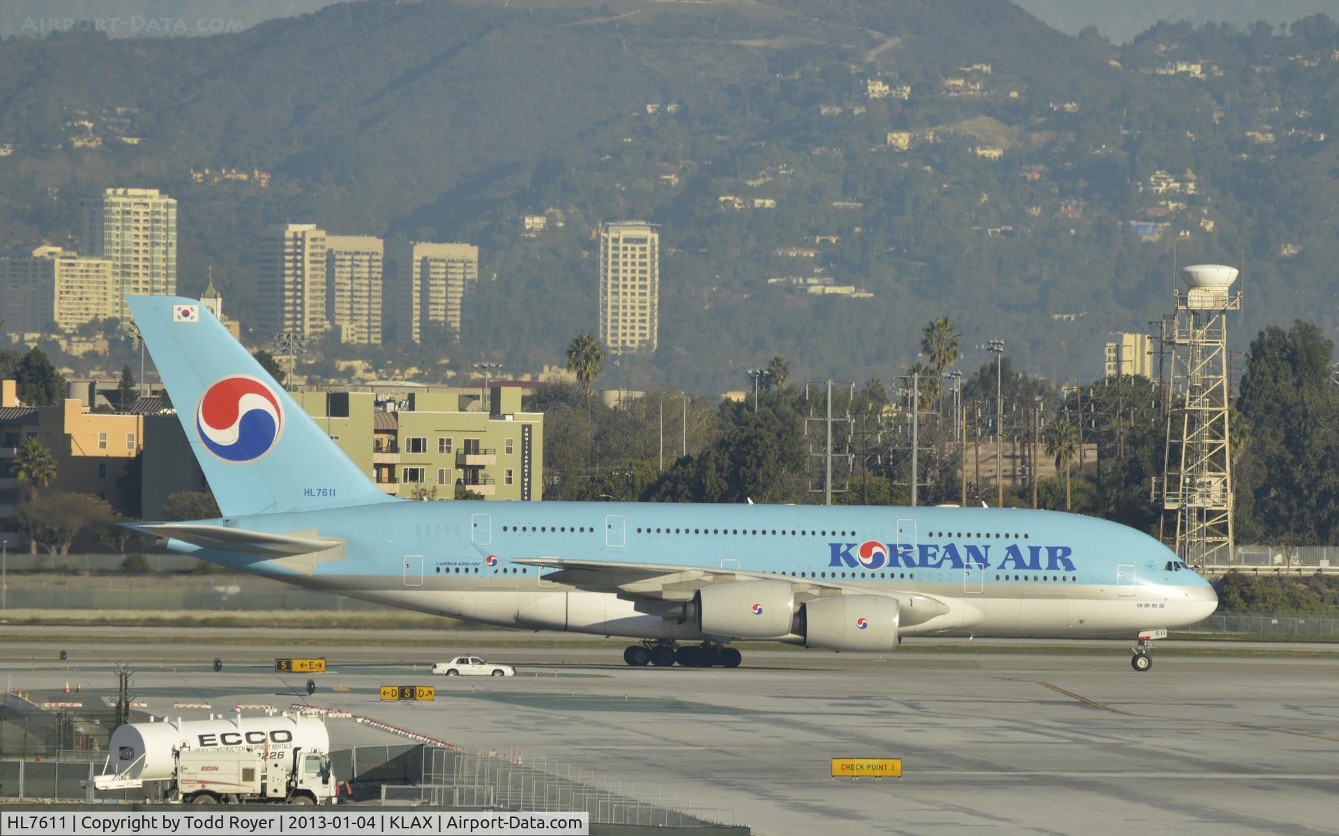 HL7611, 2010 Airbus A380-861 C/N 35, Taxiing to gate