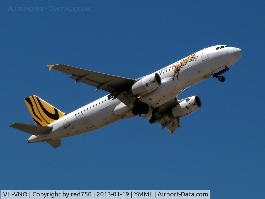 VH-VNO, 2009 Airbus A320-232 C/N 4053, VH-VNO departing Rwy 16, YMML