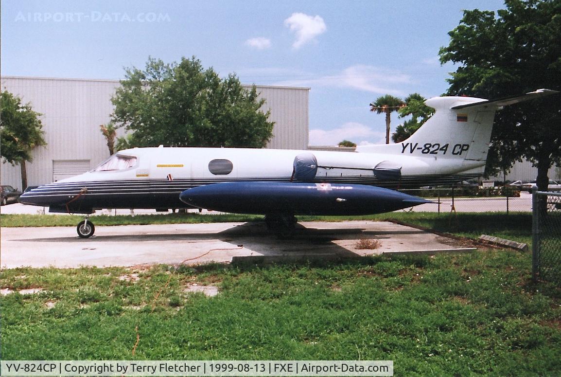 YV-824CP, 1968 Learjet 24 C/N 24-173, Venezualian registered Learjet 24 c/n 173 at Ft.Lauderdale Exec in 1999