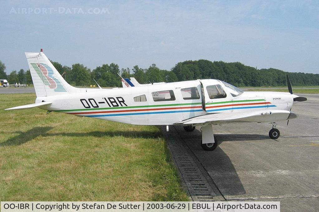 OO-IBR, Piper PA-32R-301R Saratoga SP C/N 32R-8213002, Parked at Vliegclub Ursel.