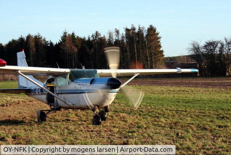 OY-NFK, 1978 Cessna TU206G Turbo Stationair Turbo Stationair C/N U20604287, NFK Skydive Club Frederikssund Denmark