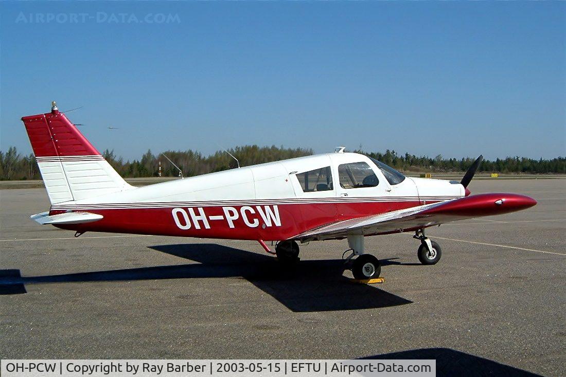 OH-PCW, 1970 Piper PA-28-140 Cherokee C/N 28-26411, Piper PA-28-140 Cherokee C [28-26411] Turku~OH 15/05/2003
