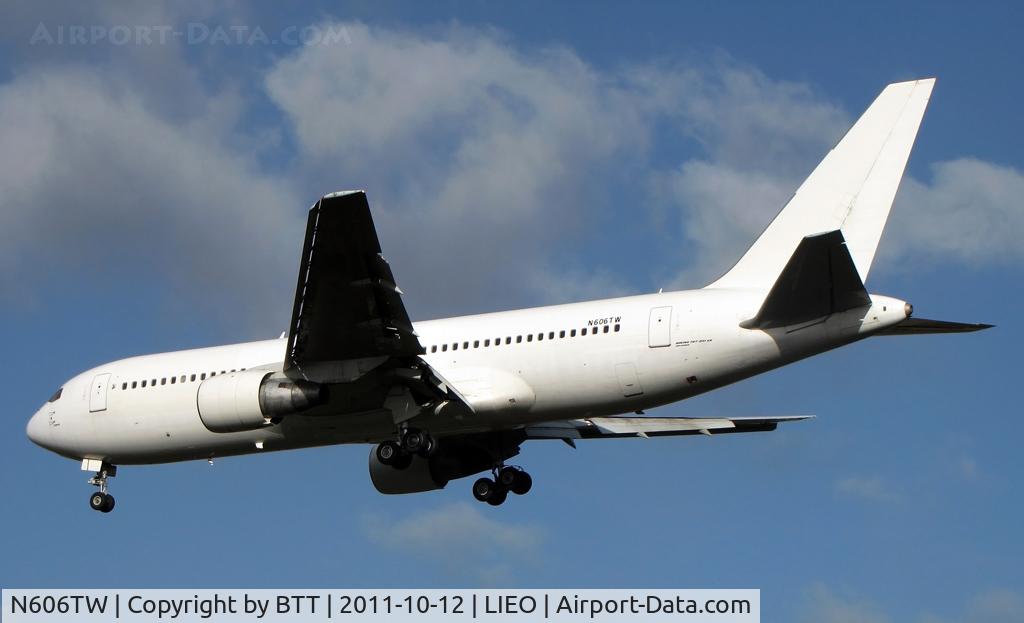 N606TW, 1983 Boeing 767-231 C/N 22569, Used by Italian Air Force for training 767 tankers crews