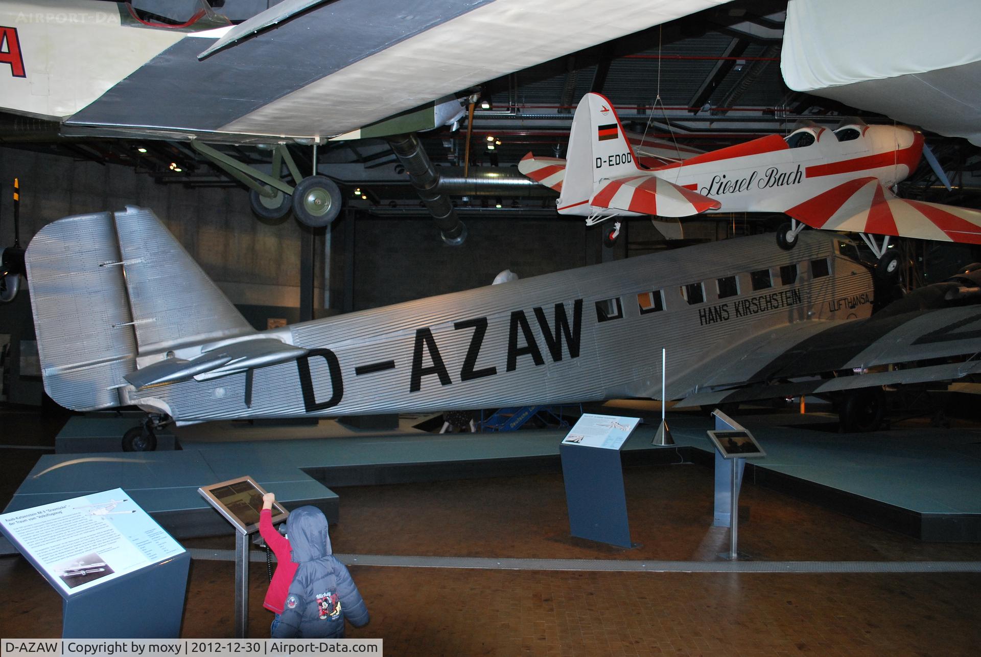 D-AZAW, Junkers Ju-52/3mte C/N 7220, Junkers Ju-52/3M at the Berlin Technical Museum