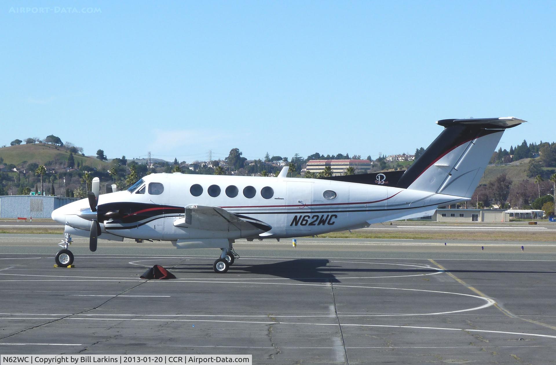 N62WC, 1989 Beech B200 King Air C/N BB-1326, Visitor