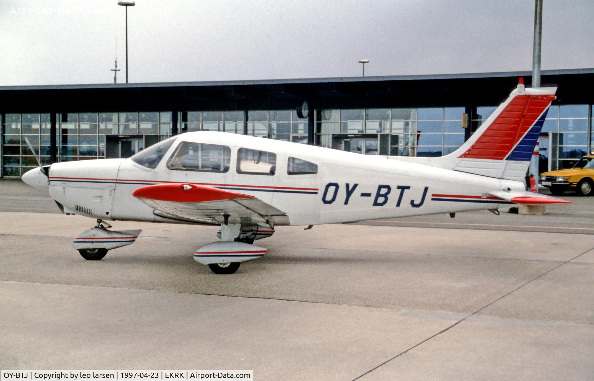 OY-BTJ, 1977 Piper PA-28-181 C/N 28-7790371, Roskilde RKE 23.4.97