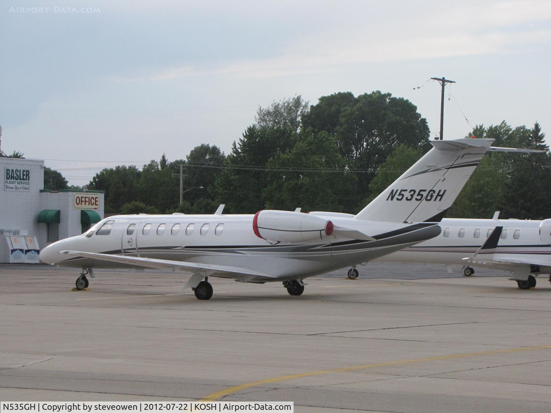 N535GH, 2005 Cessna 525B CitationJet CJ3 C/N 525B-0054, Basler FBO ramp during EAA oshkosh