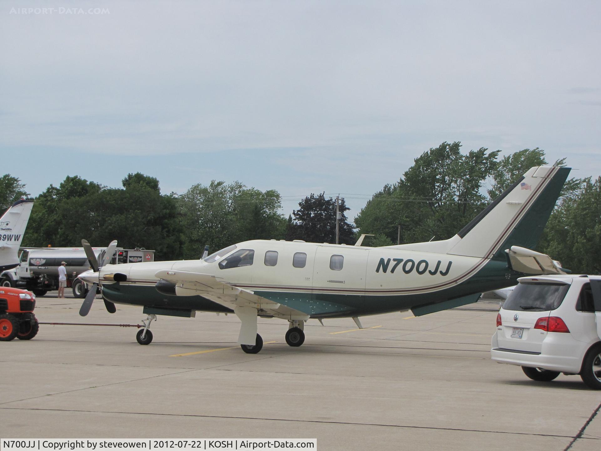 N700JJ, 2002 Socata TBM-700 C/N 242, Orion FBO