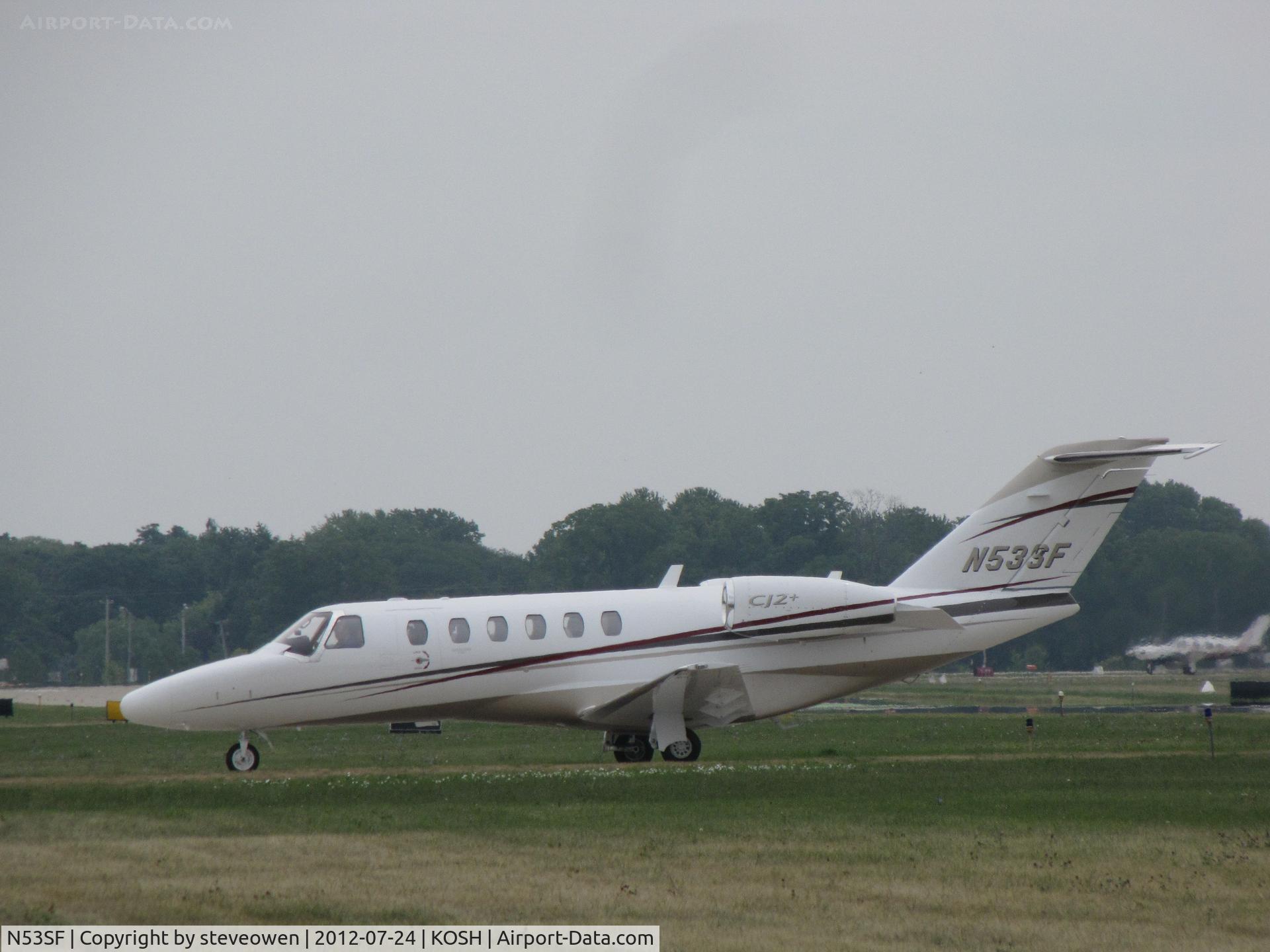 N53SF, 2005 Cessna 525B CitationJet CJ3 C/N 525B0001, Taxing in at Oshkosh