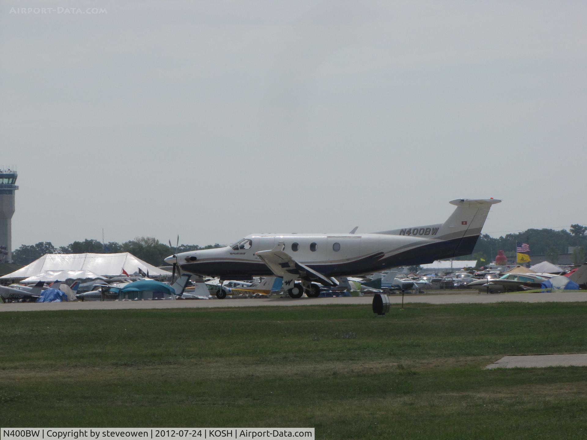 N400BW, 1998 Pilatus PC-12/45 C/N 224, taxing in at Oshkosh