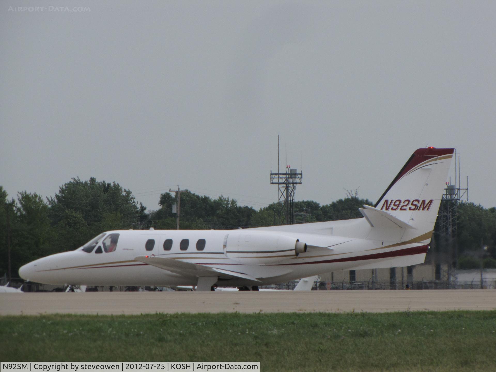 N92SM, 1973 Cessna 500 Citation C/N 500-0124, landing @ Oshkosh