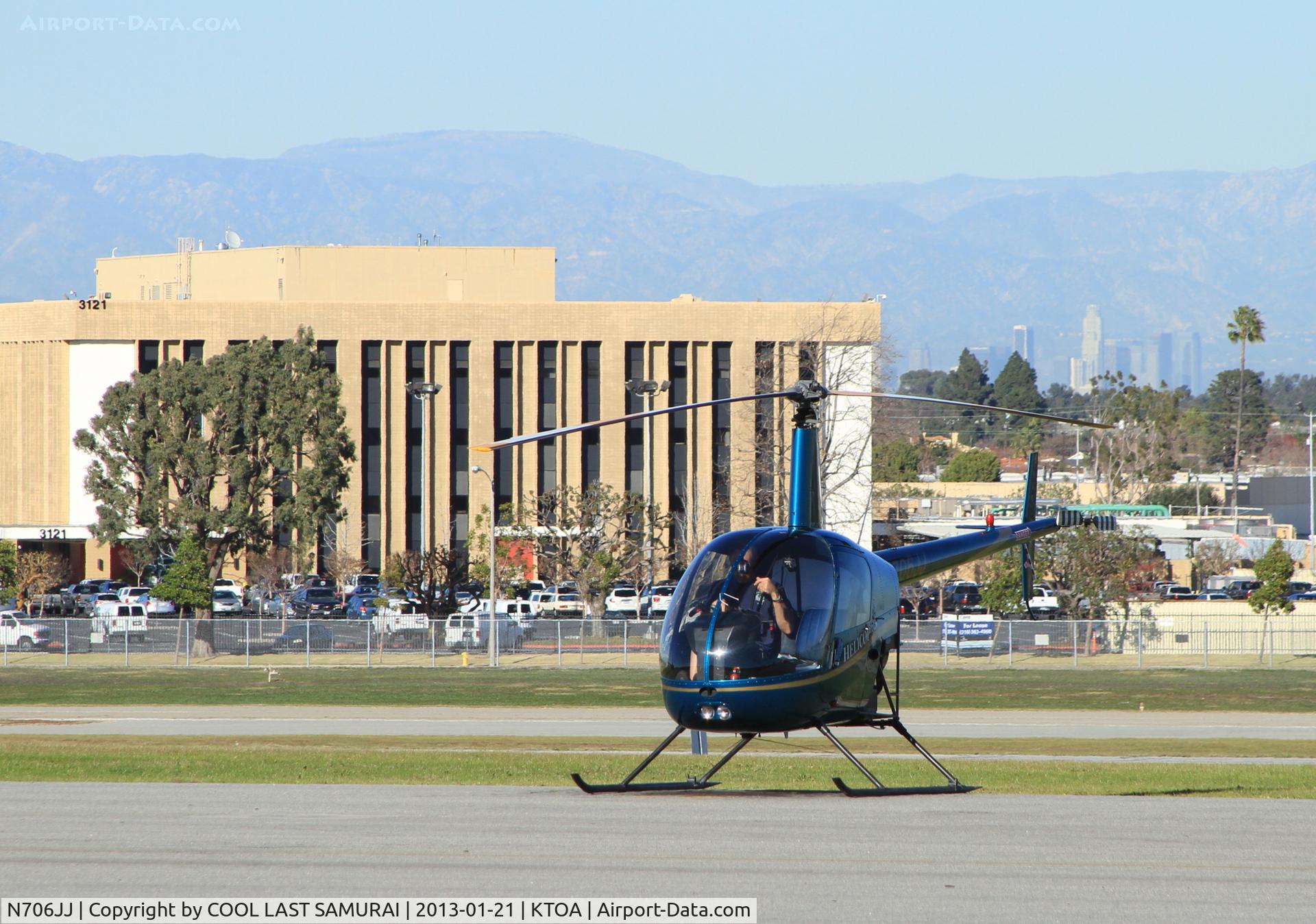 N706JJ, 2008 Robinson R22 C/N 4306, N706JJ at JJ Parking
