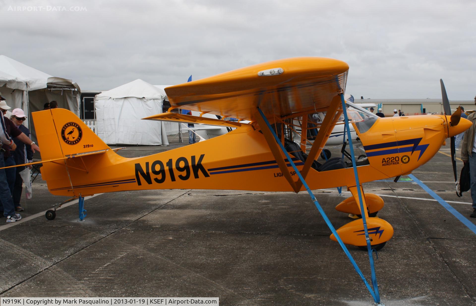 N919K, 2010 Aeropro CZ A220 C/N 31910, Aeropro Cz A220