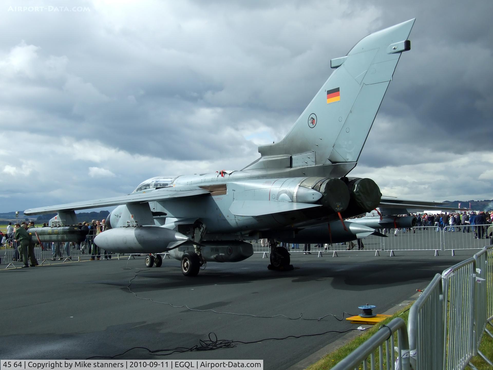 45 64, Panavia Tornado IDS C/N 663/GS208/4264, an AG-51 Tornado IDS In the static display at Leuchars airshow '10 Carrying 2x 330gal wing tanks, BOZ-101 chaff/flare pod,MBB Recce pod,
Cerebrus III Jamming pod