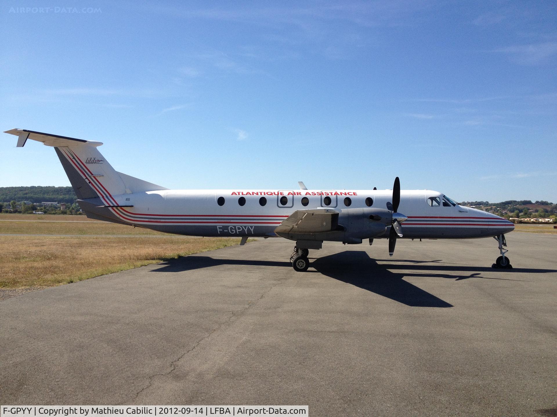 F-GPYY, 1990 Beech 1900C-1 C/N UC-115, ATLANTIQUE AIR ASSISTANCE  in Airways Formation apron