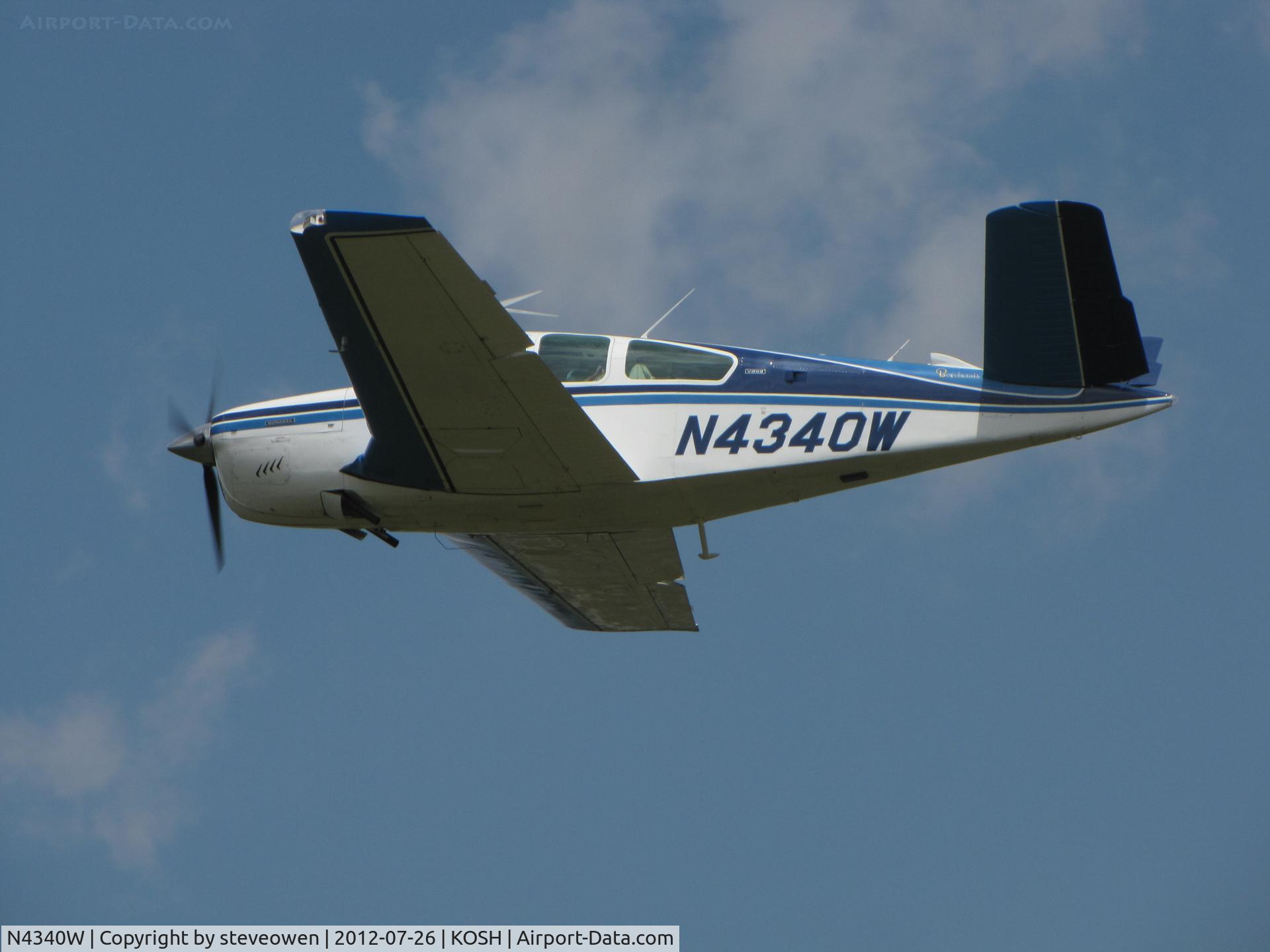 N4340W, 1974 Beech V35B Bonanza C/N D-9577, Departing Oshkosh
