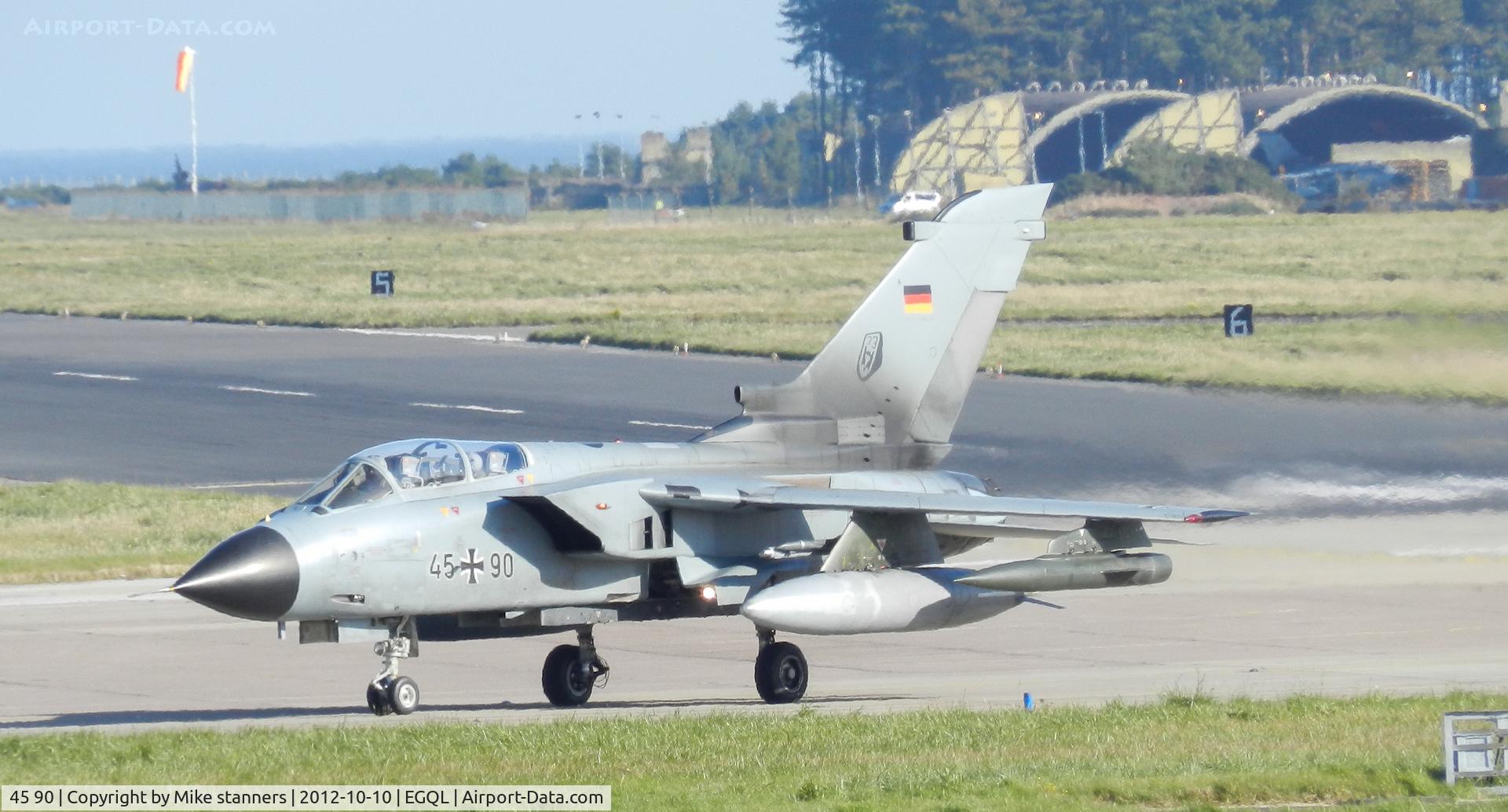 45 90, Panavia Tornado IDS C/N 720/GS231/4290, JBG-33 Tornado IDS Returns to RAF Leuchars after an afternoon joint warrior sortie