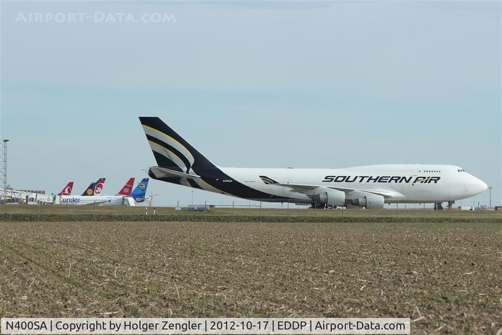 N400SA, 1993 Boeing 747-400 C/N 27068, Waiting for a new task on apron 1 W...