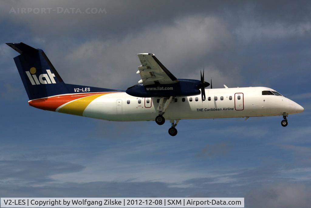 V2-LES, 1995 De Havilland Canada DHC-8-311 Dash 8 C/N 412, Visitor
