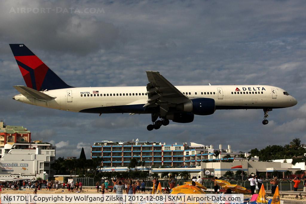 N617DL, 1986 Boeing 757-232 C/N 22907, Visitor
