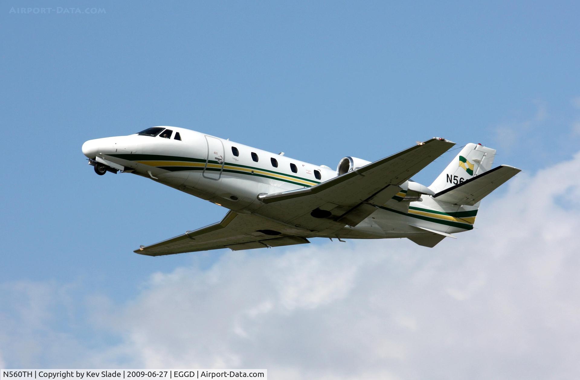 N560TH, 2001 Cessna 560XL Citation C/N 560-5215, Climbing out.